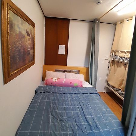 Disco Pangpang Guesthouse Ίντσεον Εξωτερικό φωτογραφία